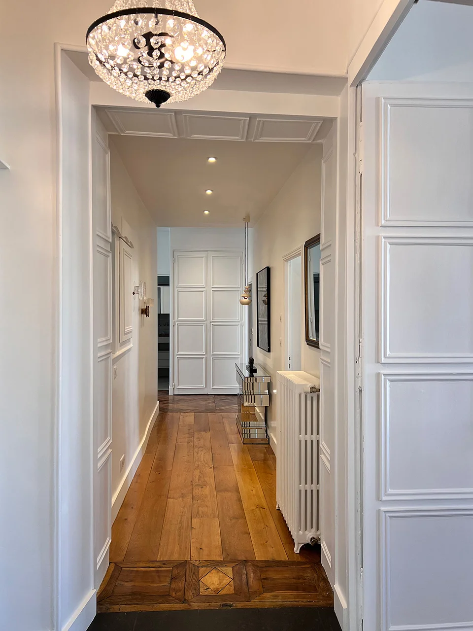 OZLA - Projet d'architecture d'intérieur, décoration d'un appartement haussmannien à Issoire par Stéphanie Auzat, architecte d'intérieur, décoratrice et gestion des achats de mobilier et installation à Issoire proche Clermont-Ferrand