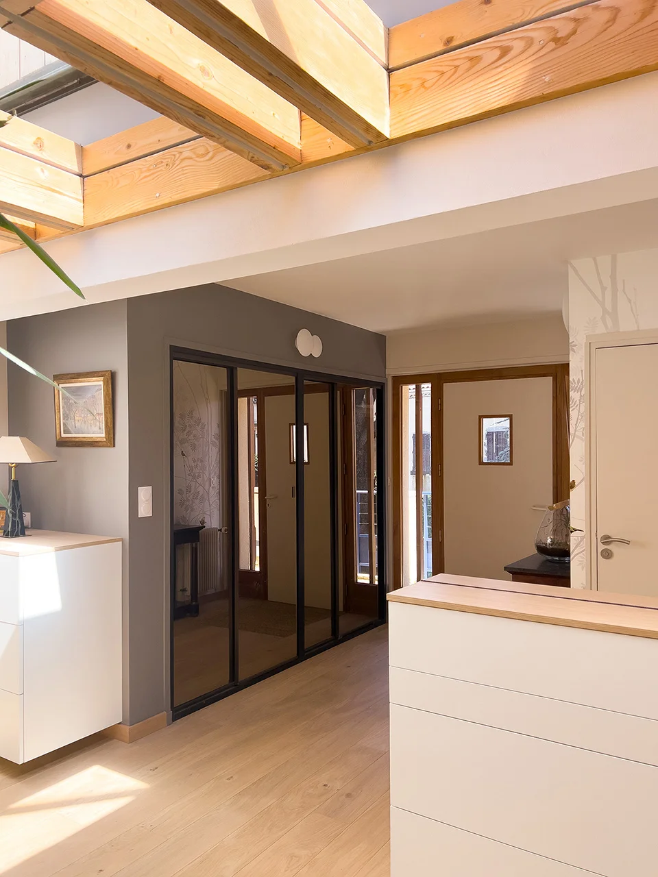 OZLA - Projet d'architecture d'intérieur, décoration d'une maison d'architecte à Lempdes-sur-Allagnon par Stéphanie Auzat, architecte d'intérieur, décoratrice et gestion des achats de mobilier et installation à Issoire proche Clermont-Ferrand