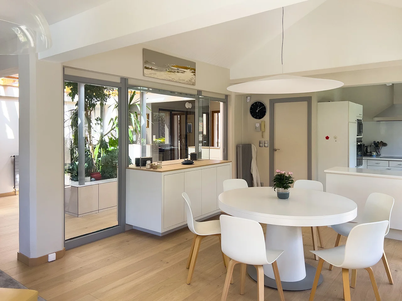 OZLA - Projet d'architecture d'intérieur, décoration d'une maison d'architecte à Lempdes-sur-Allagnon par Stéphanie Auzat, architecte d'intérieur, décoratrice et gestion des achats de mobilier et installation à Issoire proche Clermont-Ferrand