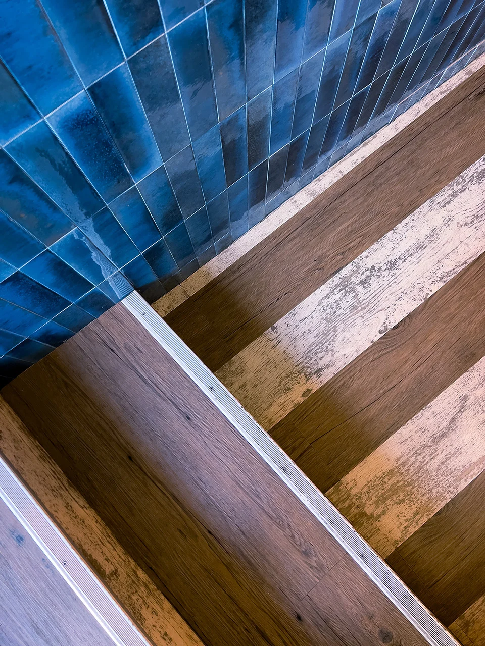 OZLA - Projet d'architecture d'intérieur, décoration et suivi de chantier pour Le Yam-Yam à Clermont-ferrand par Stéphanie Auzat, architecte d'intérieur, décoratrice et gestion des achats de mobilier et installation à Issoire proche Clermont-Ferrand