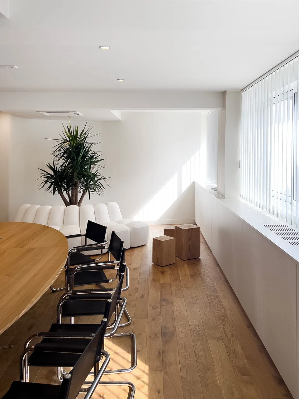 OZLA - AUREP Projet pro d'architecture d'intérieur par Stéphanie Auzat, architecte d'intérieur, décoratrice et gestion des achats de mobilier et installation à Issoire proche Clermont-Ferrand