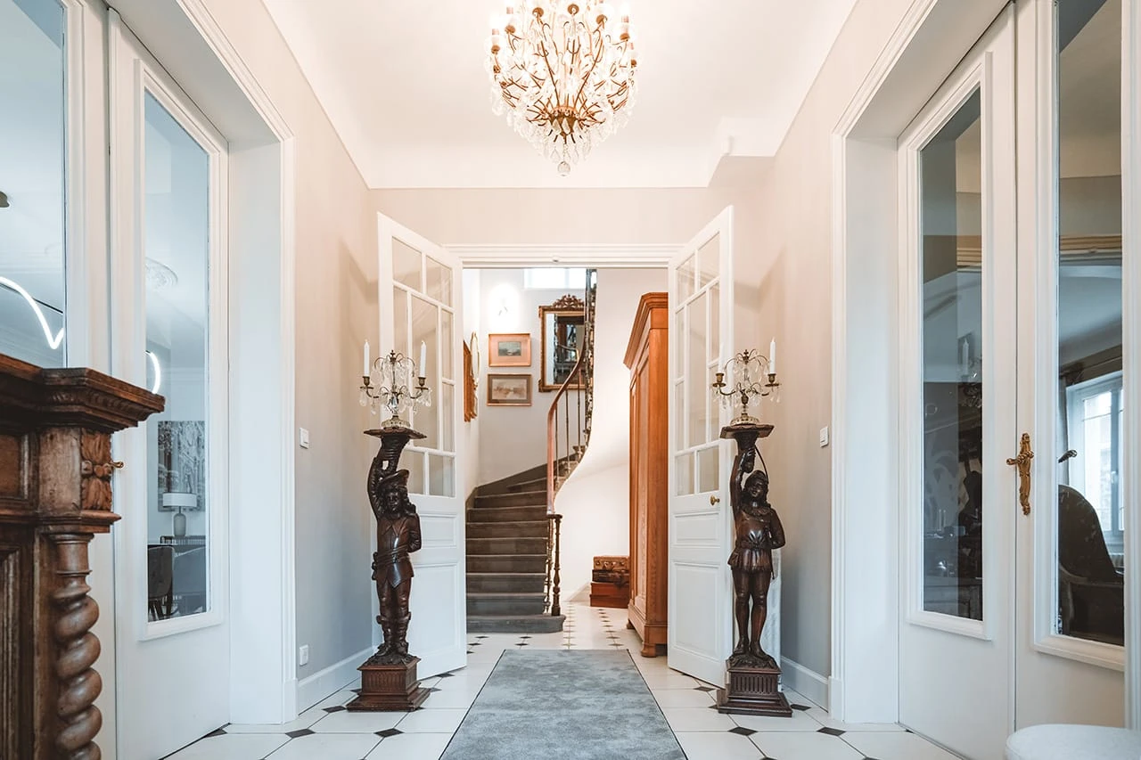 OZLA - Projet de rénovation et ameublement d'une maison de maître à Brassac-les-mines par Stéphanie Auzat, architecte d'intérieur, décoratrice et gestion des achats de mobilier et installation à Issoire proche Clermont-Ferrand